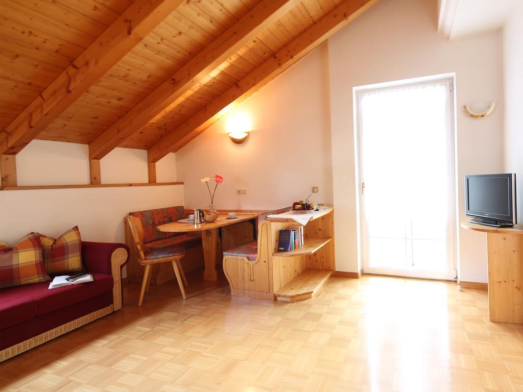 Residence Rose San Candido Dış mekan fotoğraf